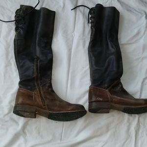 Women's leather boots